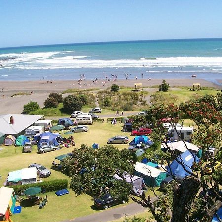 ホテル Opunake Beach Kiwi Holiday Park エクステリア 写真